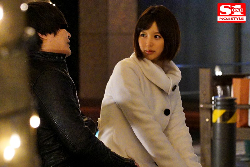 盗撮リアルドキュメント！密着44日、葵つかさのプライベートを激撮し、カメラマンを装ったベテランナンパ師に引っ掛かって、SEXまでしちゃった一部始終 プレビュー画像 2