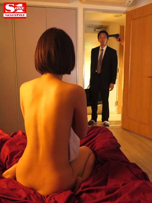 S1×ATTACKERSスペシャルコラボ企画 夫の目の前で犯●れて―円満夫婦の落日 葵つかさ プレビュー画像 7