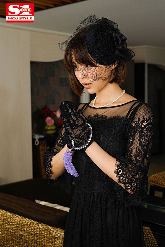 憧れの美貌を持つ社長夫人がいまや夫の借金をカラダで返す未亡人 葵つかさ サンプル 6