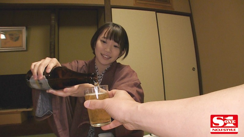 ※台本一切無し！！ハメ撮り！すっぴん！何でもアリ！架乃ゆらのスケベ本性剥き出しSEX！！ ガチで二人きりの温泉旅行でヤリまくった生々しすぎる超レアなエロス200％動画 プレビュー画像 5